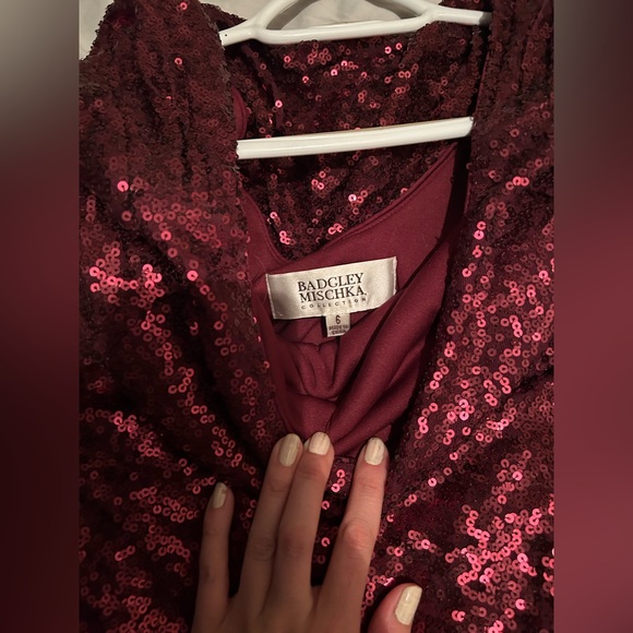 Brand new Red sequined open back Badgley Mishka knee length dress - Picture 6 of 6